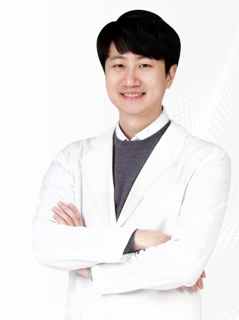 송도퍼스트내과 윤창휘 대표원장