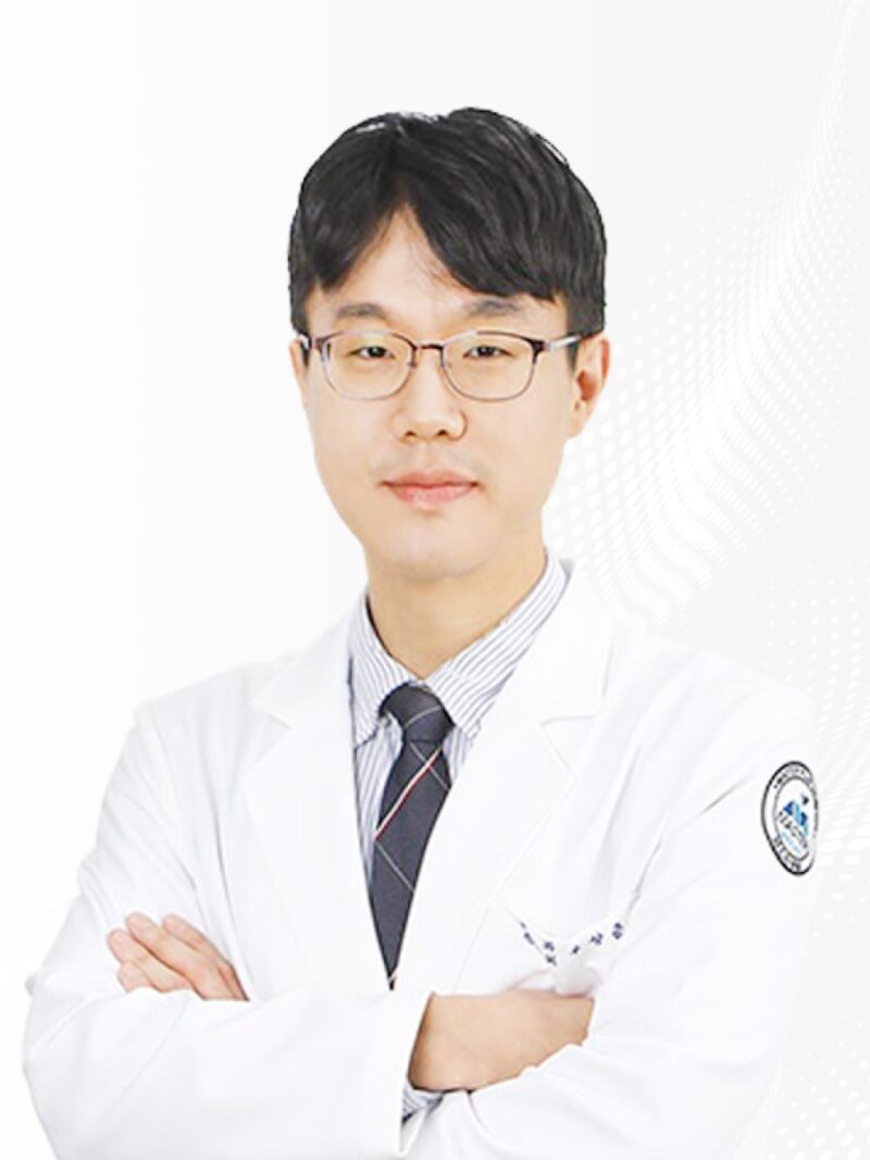 introduce_doctor4-portrait
